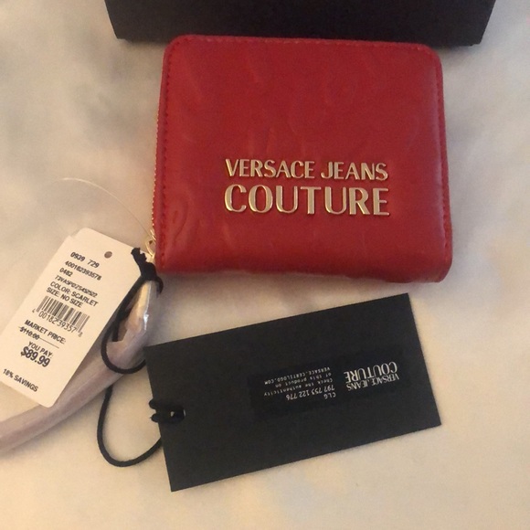 Versace Jeans Couture Range I Embossed ZA Compact Wallet Color Scarlet NWT & Box - Picture 2 of 16